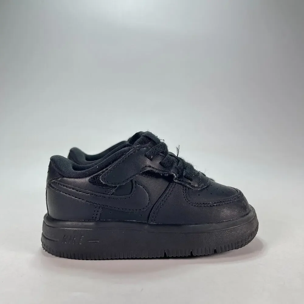 Nike Force 1 Low EasyOn Triple Black Hook & Loop Shoes FN0236 001 Kids Size 7C